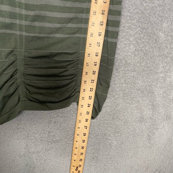 Athleta womens workout top non slip ruched short sleeve striped tight gym Small - Picture 7 of 9